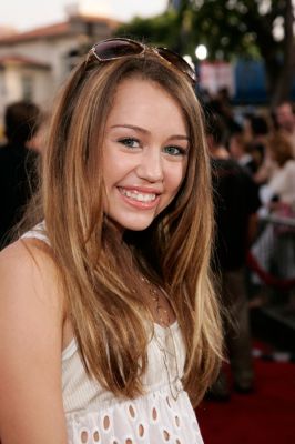 miley_monsterhouse_015.jpg